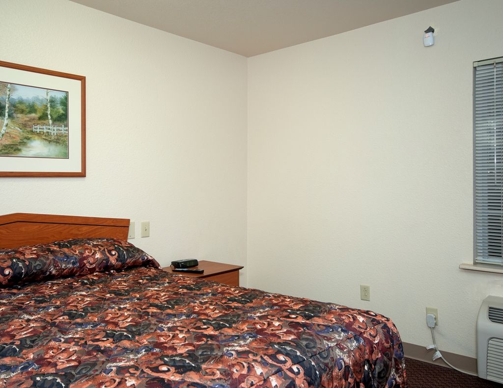 Woodspring Suites Augusta Fort Eisenhower Room photo